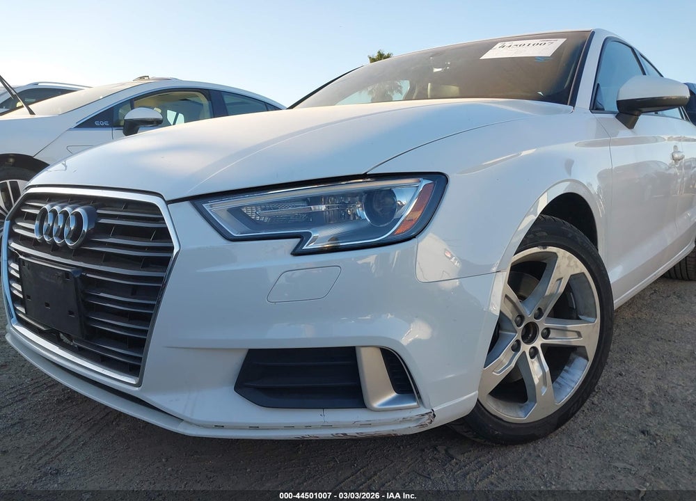 2017 AUDI A3 2.0T PREMIUM VIN: WAUAUGFF4H1025189
