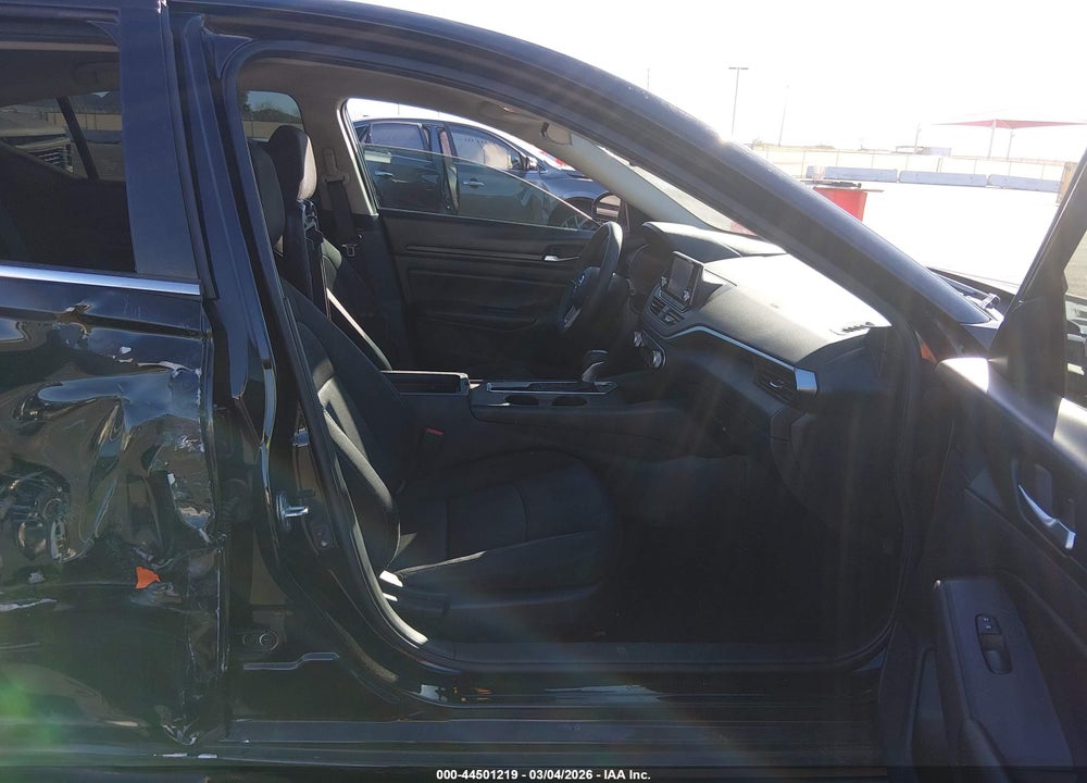 2021 NISSAN ALTIMA S FWD VIN: 1N4BL4BV1MN382196
