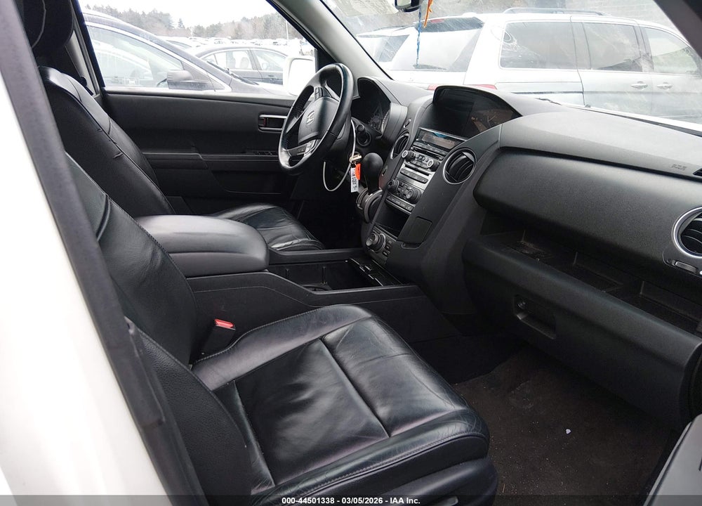 2012 HONDA PILOT TOURING VIN: 5FNYF4H95CB047025
