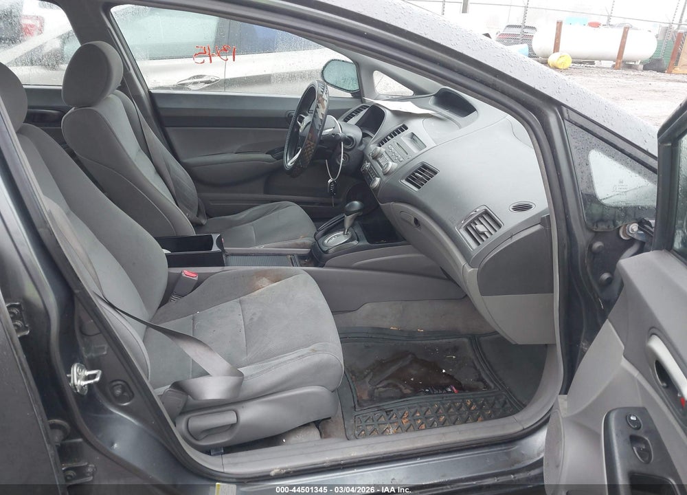 2011 HONDA CIVIC VP VIN: 19XFA1F39BE047570