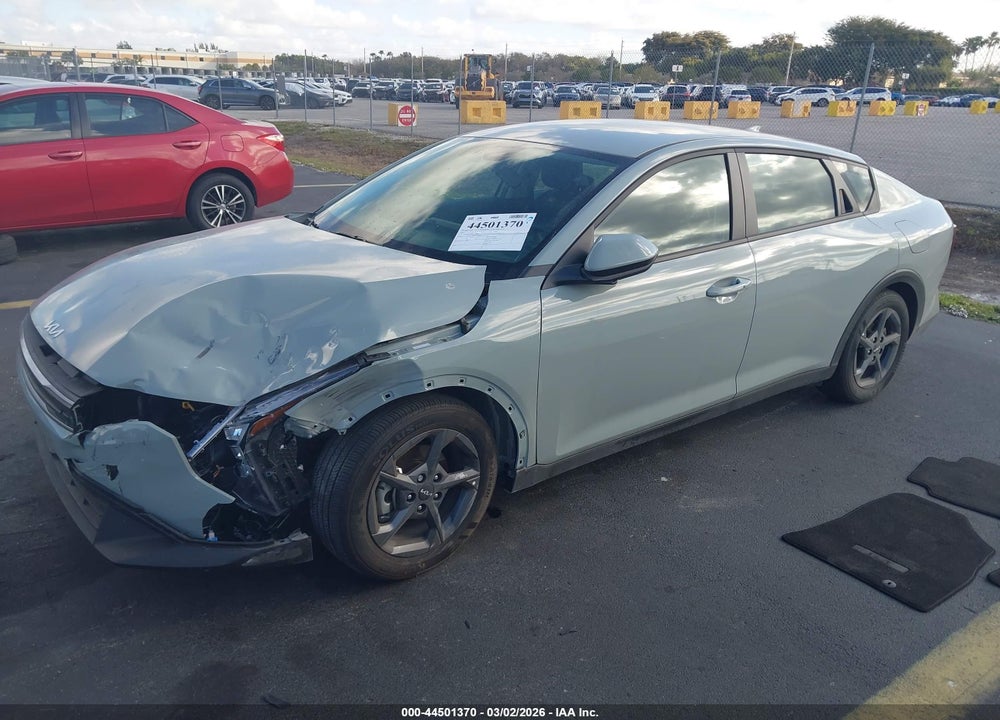 2025 KIA K4 LXS VIN: 3KPFT4DE4SE186568