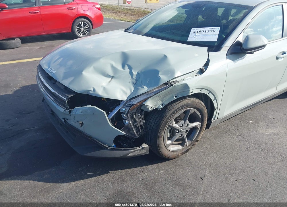 2025 KIA K4 LXS VIN: 3KPFT4DE4SE186568