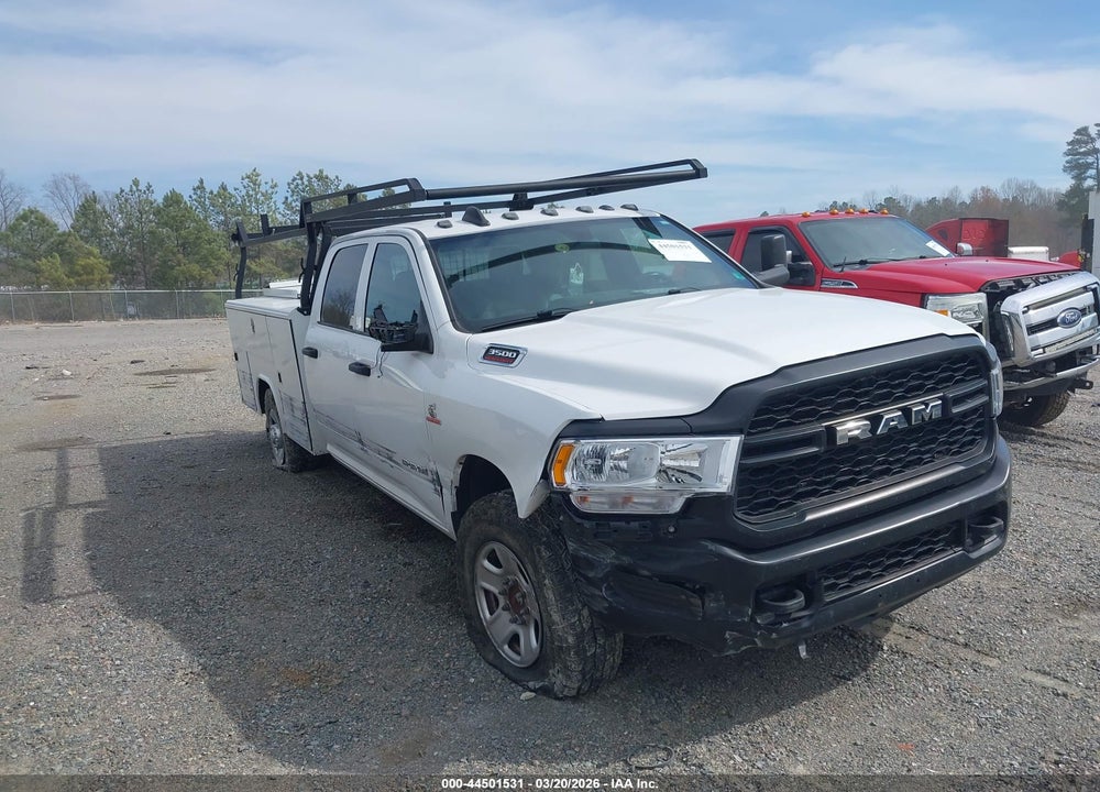 2022 RAM 3500 CHASSIS TRADESMAN/SLT/LAIE/LIMITED VIN: 3C7WR9CL5NG156681