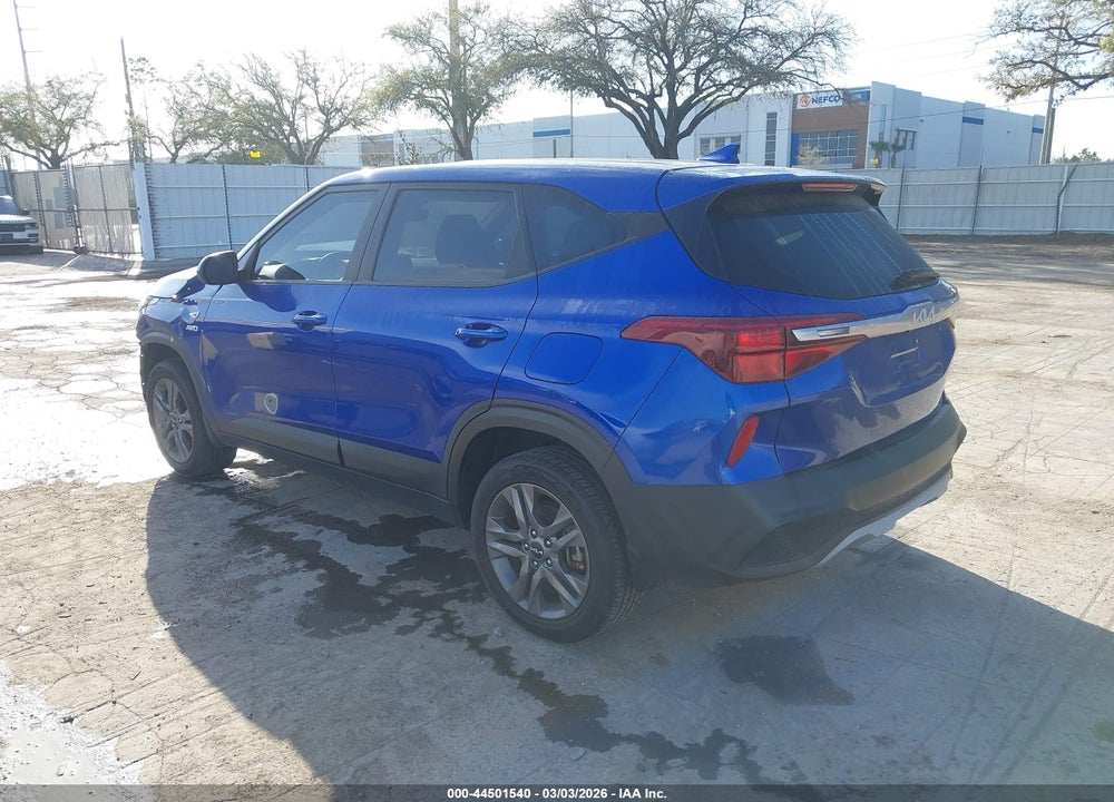 2022 KIA SELTOS LX VIN: KNDEPCAA0N7274369