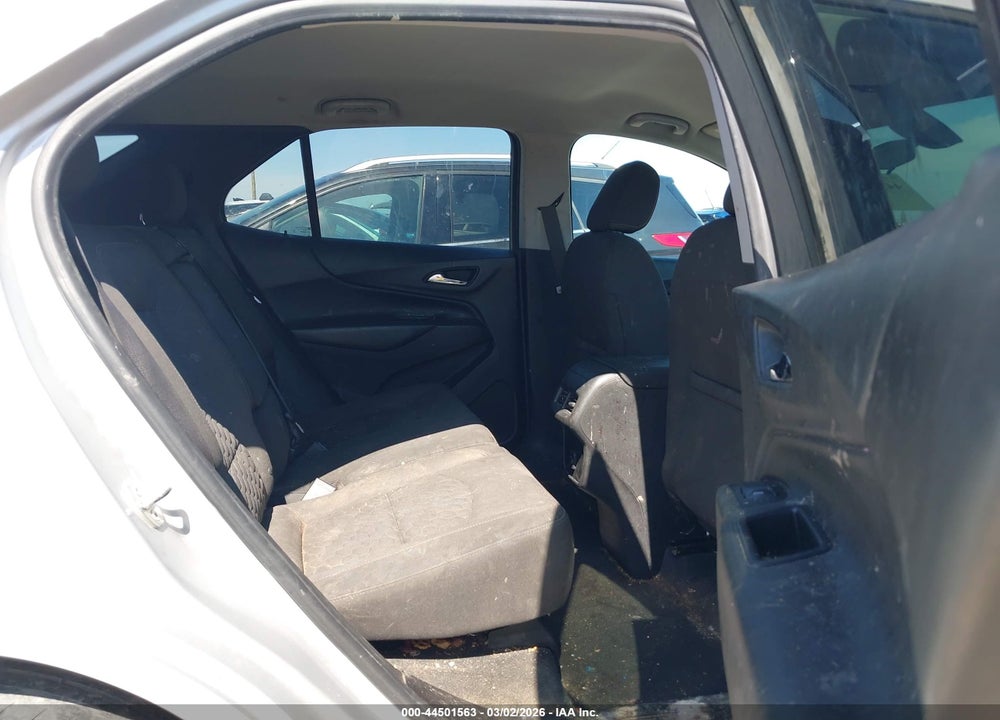 2019 CHEVROLET EQUINOX LT VIN: 2GNAXKEV9K6182489