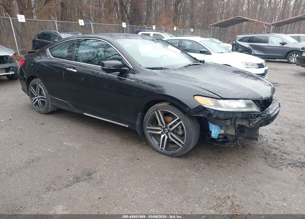 2017 HONDA ACCORD TOURING V6 VIN: 1HGCT2B05HA005988
