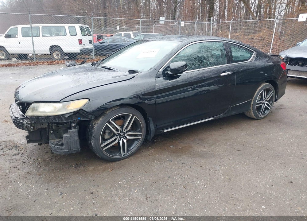 2017 HONDA ACCORD TOURING V6 VIN: 1HGCT2B05HA005988
