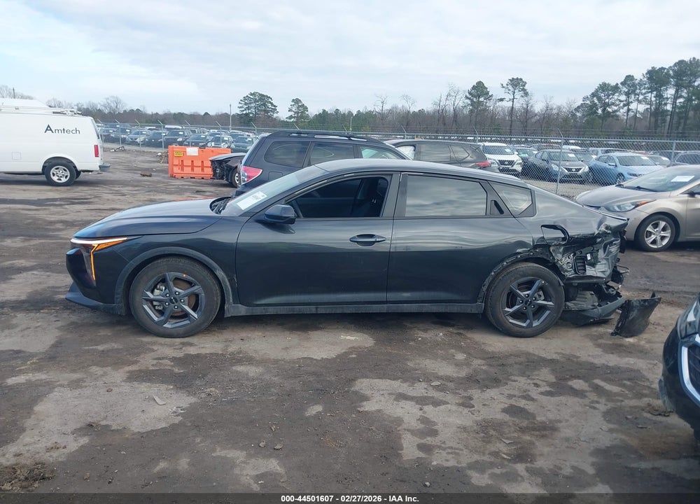 2025 KIA K4 LXS VIN: 3KPFT4DE5SE203507