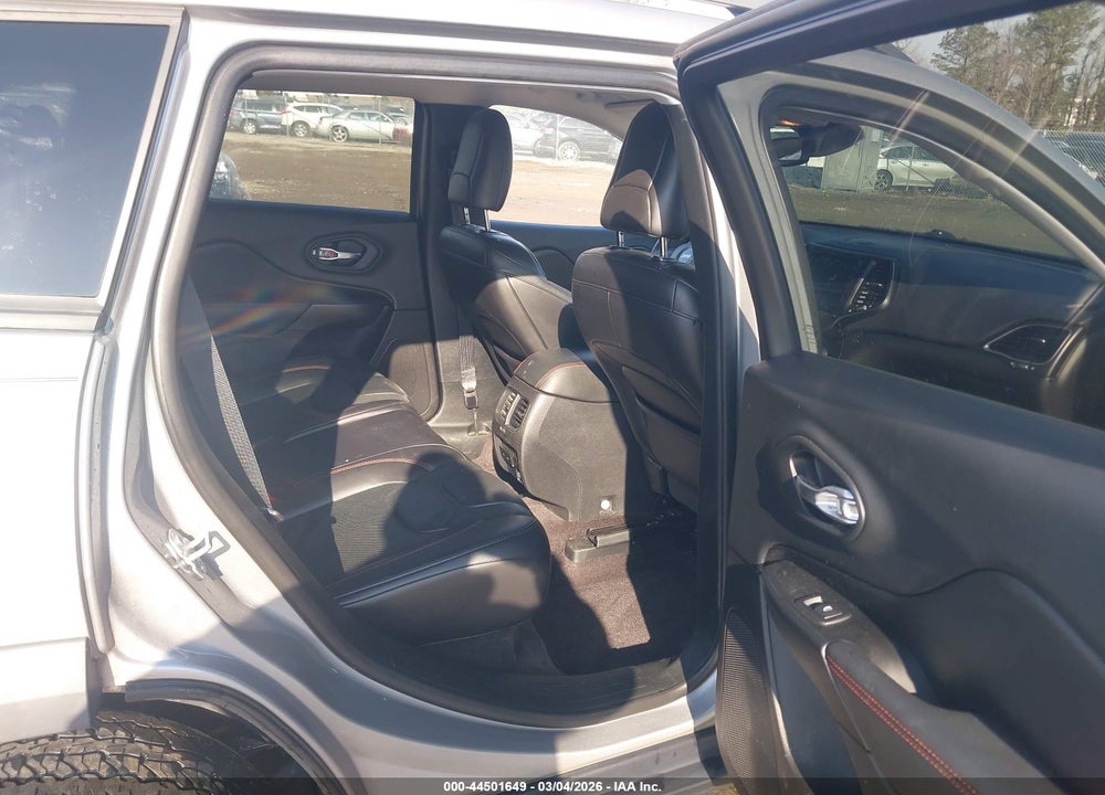 2019 JEEP CHEROKEE TRAILHAWK ELITE 4X4 VIN: 1C4PJMBN4KD256908