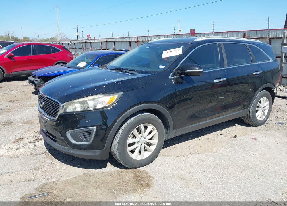 2016 KIA SORENTO 2.4L LX VIN: 5XYPG4A36GG069631