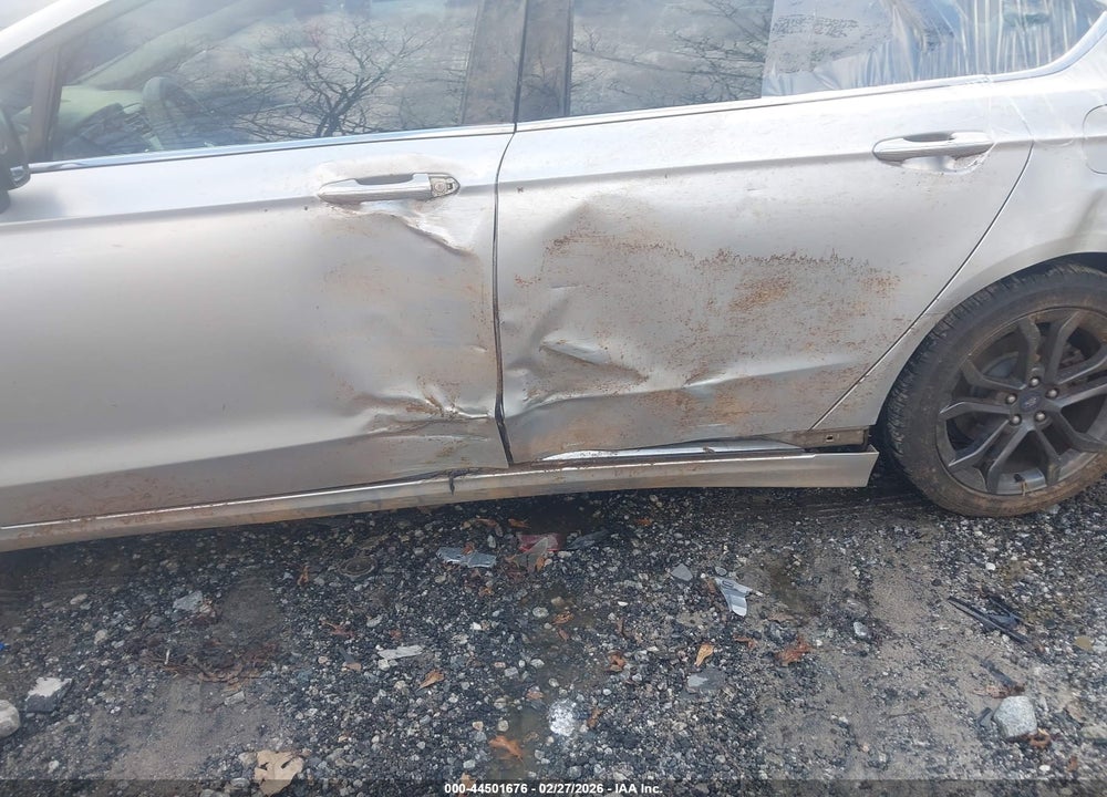 2018 FORD FUSION SE VIN: 3FA6P0H72JR190012