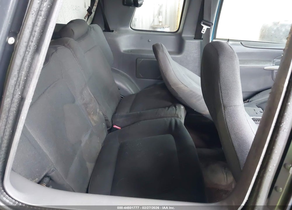 2001 FORD EXPLORER SPORT VIN: 1FMYU60EX1UC52995