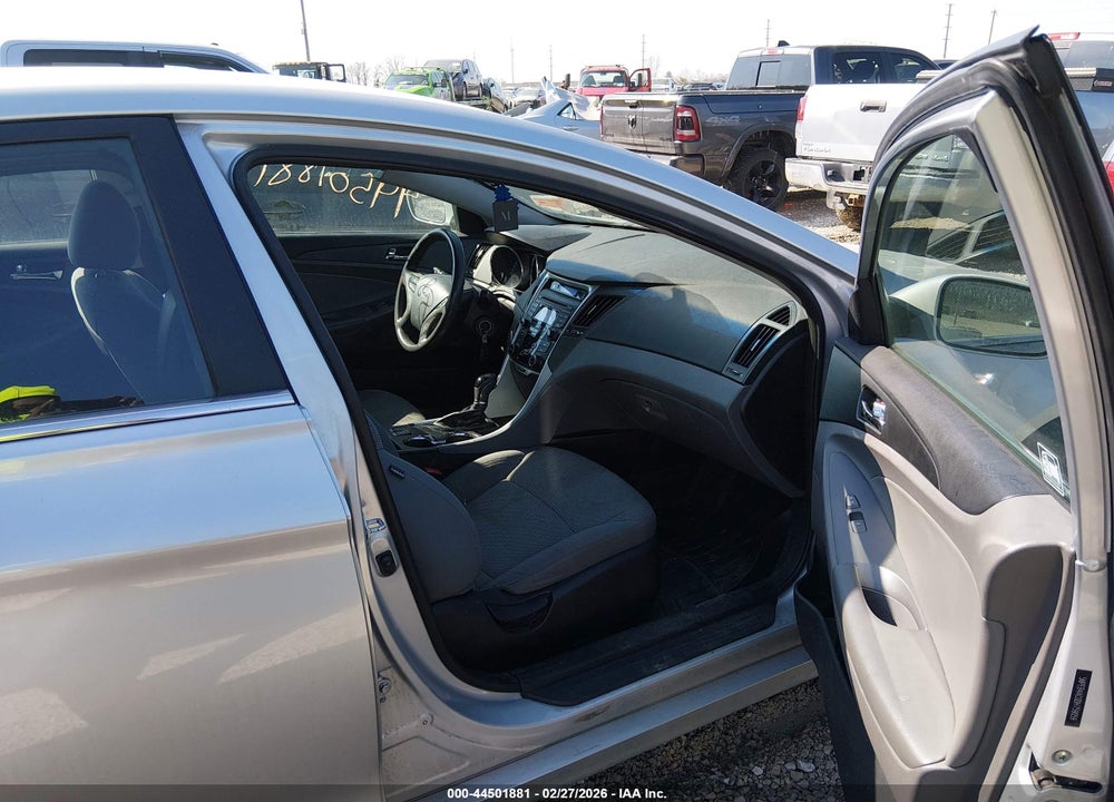 2013 HYUNDAI SONATA GLS VIN: 5NPEB4AC0DH759059