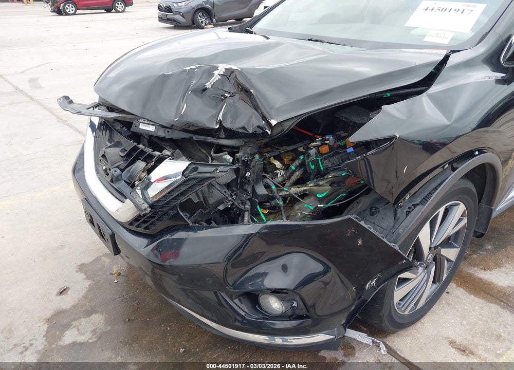 2018 NISSAN MURANO PLATINUM VIN: 5N1AZ2MG2JN180711