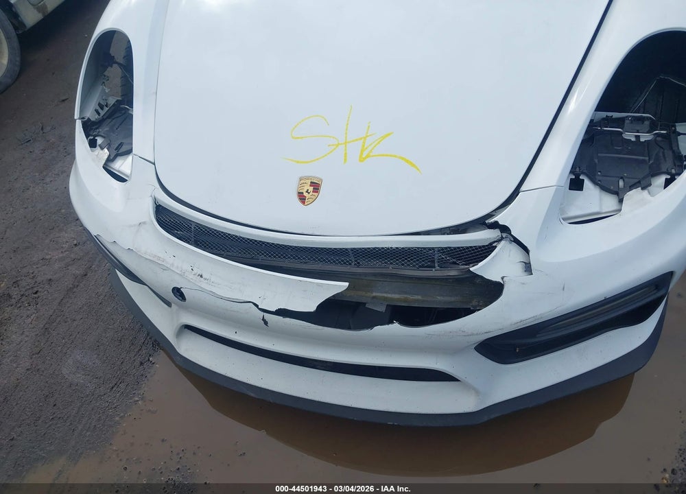 2015 PORSCHE CAYMAN GTS VIN: WP0AB2A86FK183500