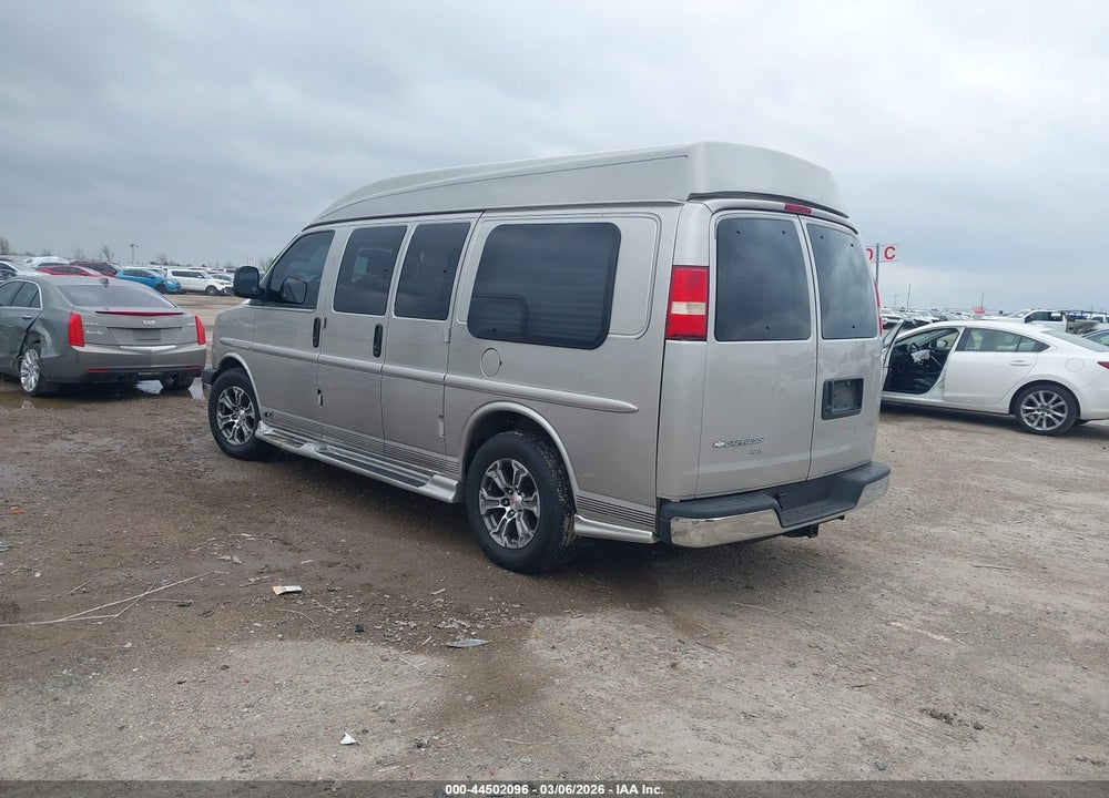 2005 GMC SAVANA UPFITTER VIN: 1GDFH15T051149243