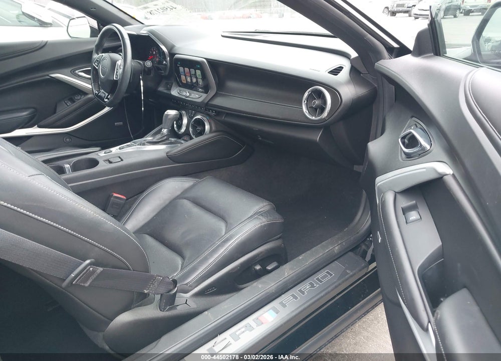 2017 CHEVROLET CAMARO 2SS VIN: 1G1FH1R76H0145024