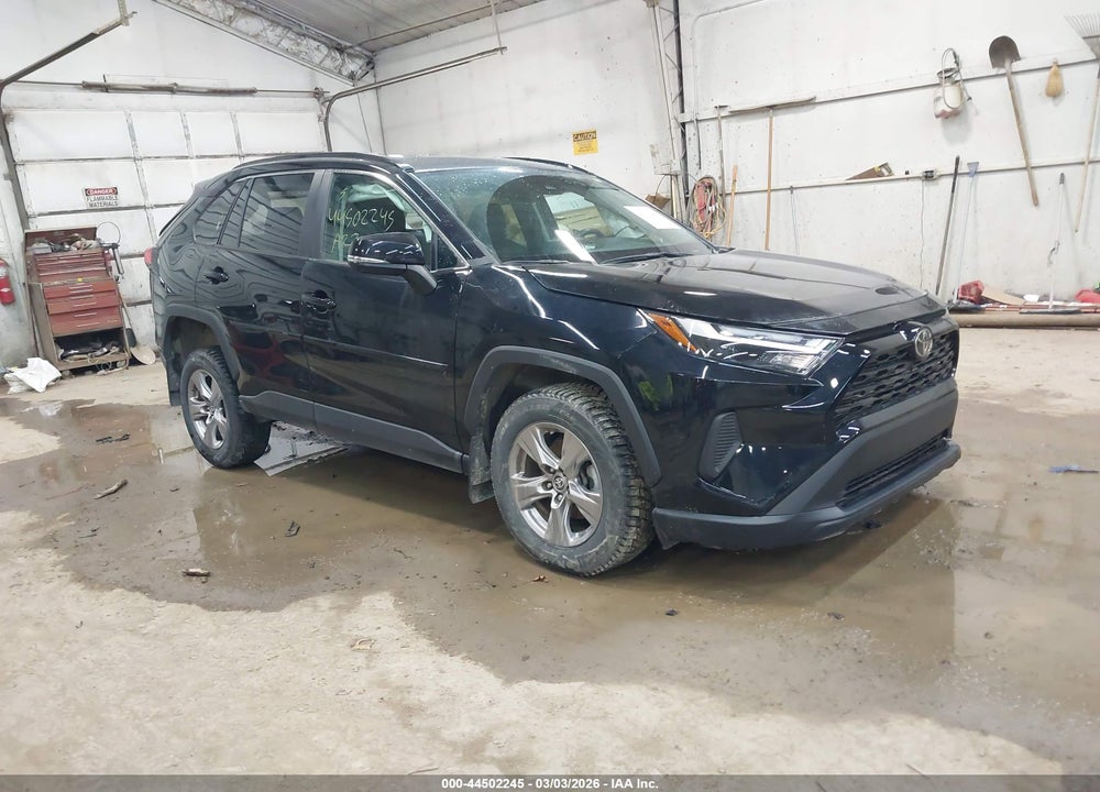 2022 TOYOTA RAV4 XLE VIN: 2T3P1RFV9NW324327