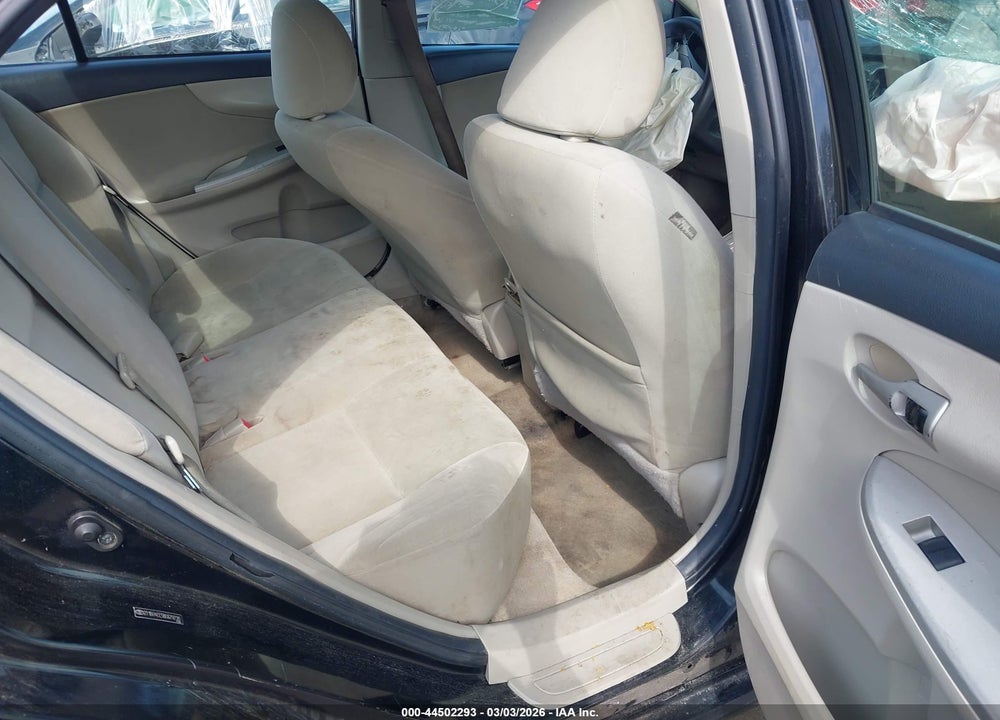 2011 TOYOTA COROLLA LE VIN: 2T1BU4EE5BC679720