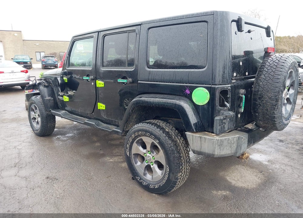 2016 JEEP WRANGLER UNLIMITED SAHARA VIN: 1C4HJWEG7GL179395