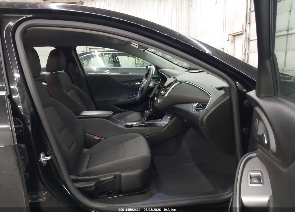 2019 CHEVROLET MALIBU LT VIN: 1G1ZD5ST7KF162166