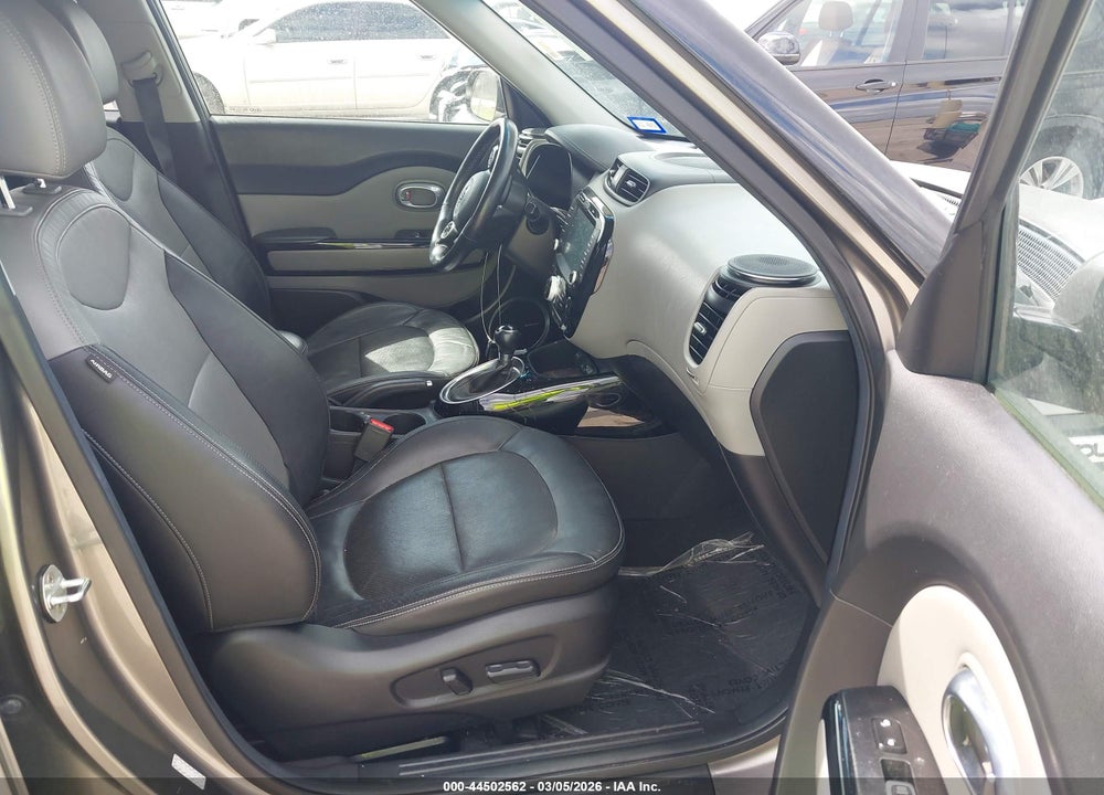 2017 KIA SOUL + VIN: KNDJP3A57H7459444