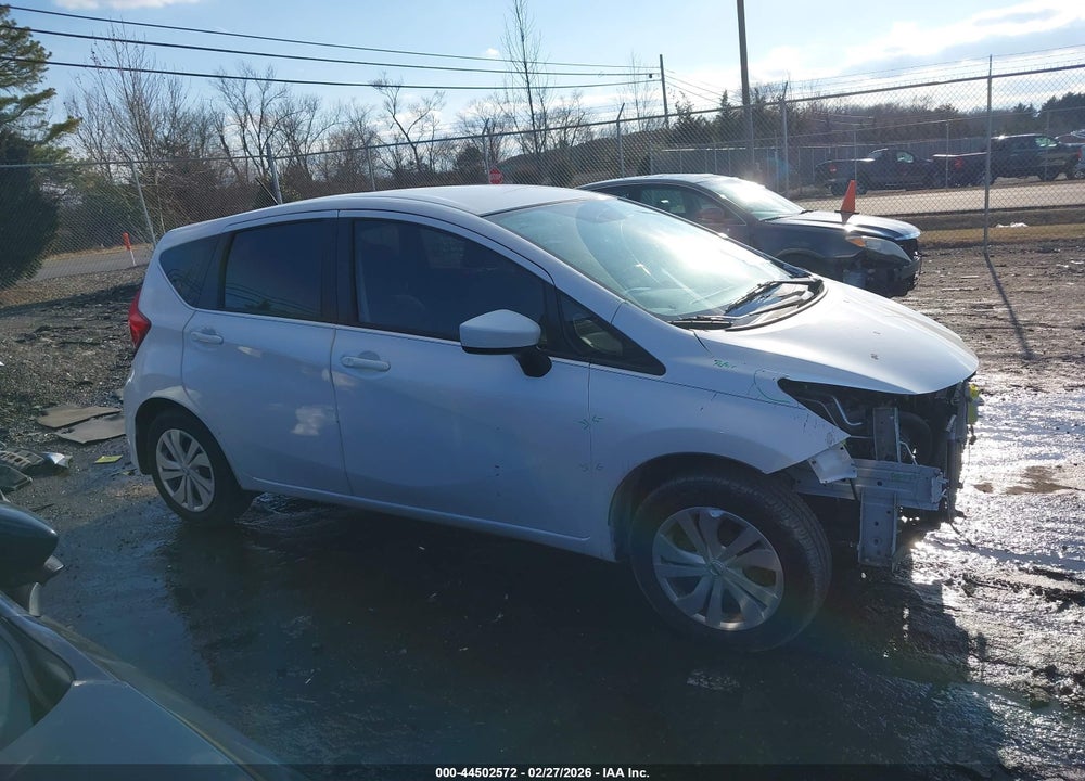 2018 NISSAN VERSA NOTE SV VIN: 3N1CE2CP4JL360186