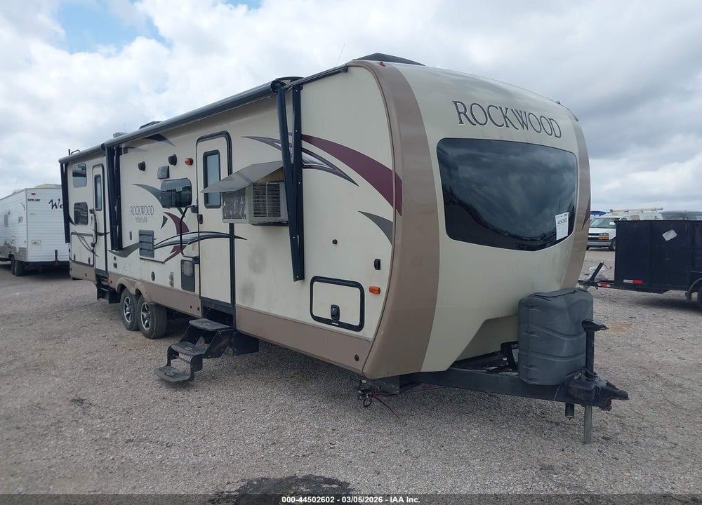 2017 FOREST RIVER ROCKWOOD VIN: 4X4TRLG28H1875399