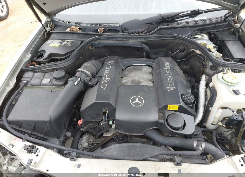 2000 MERCEDES-BENZ CLK 320 VIN: WDBLK65G9YT046144