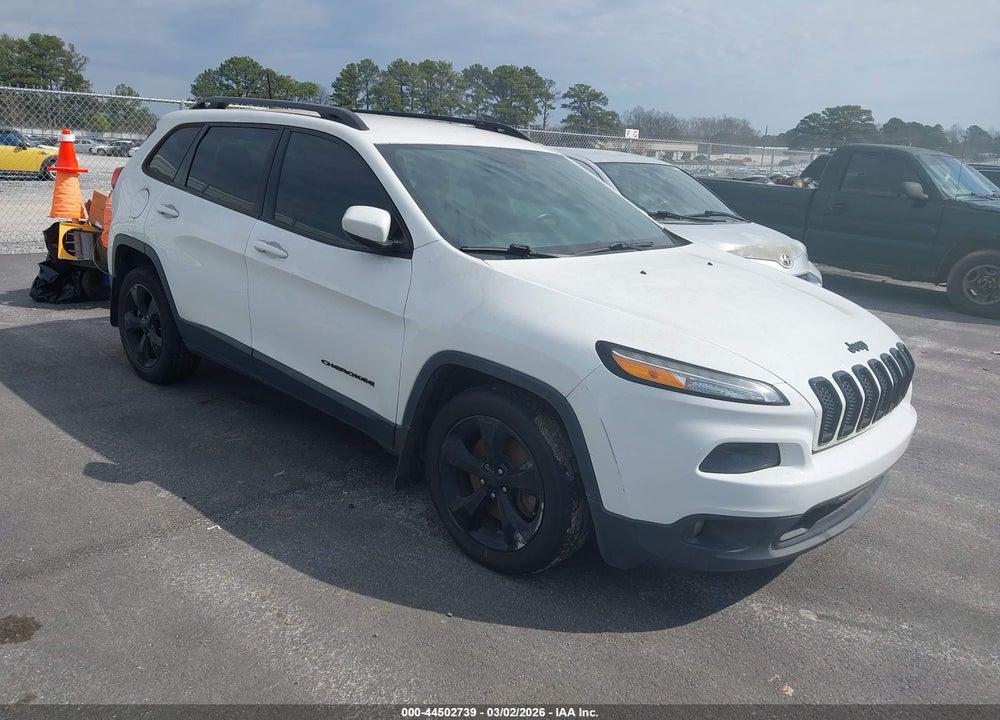 2015 JEEP CHEROKEE LATITUDE ALTITUDE VIN: 1C4PJLCB8FW782161