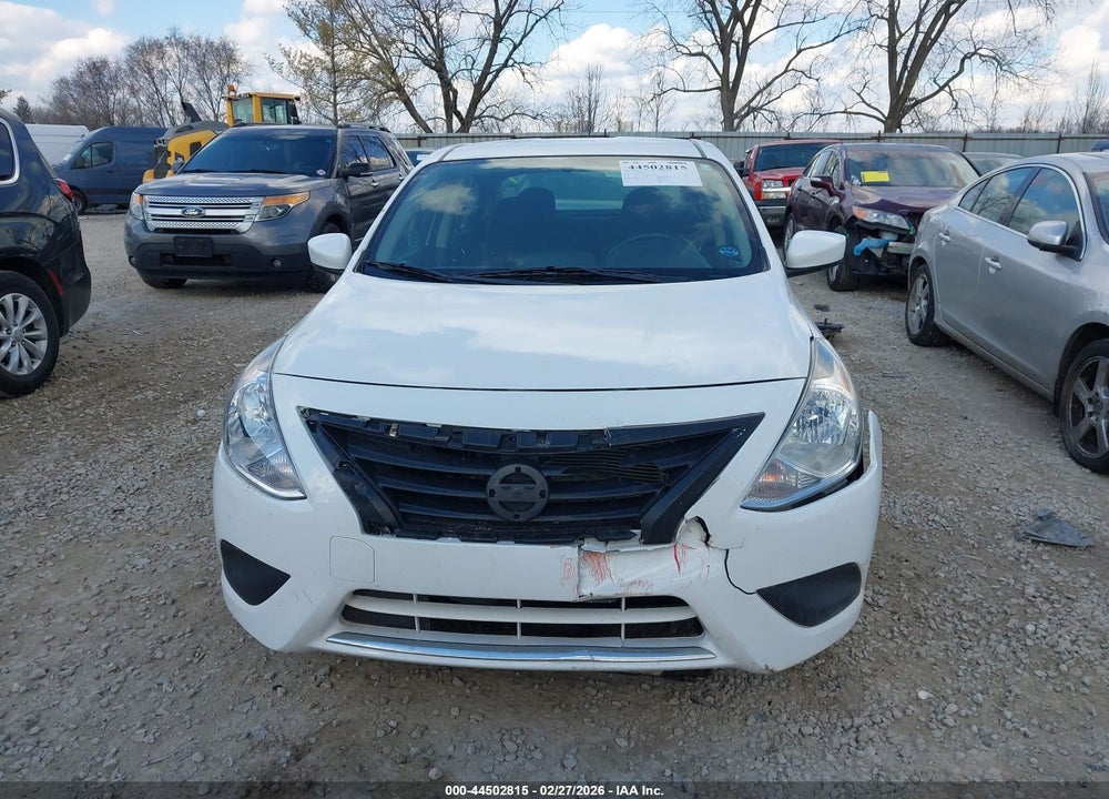2019 NISSAN VERSA 1.6 SV VIN: 3N1CN7AP1KL869105