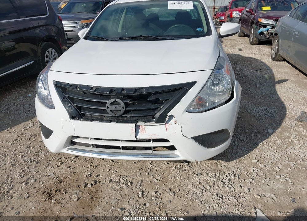 2019 NISSAN VERSA 1.6 SV VIN: 3N1CN7AP1KL869105