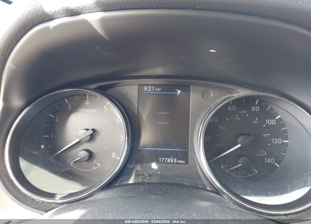 2019 NISSAN ROGUE SV VIN: 5N1AT2MV9KC799111