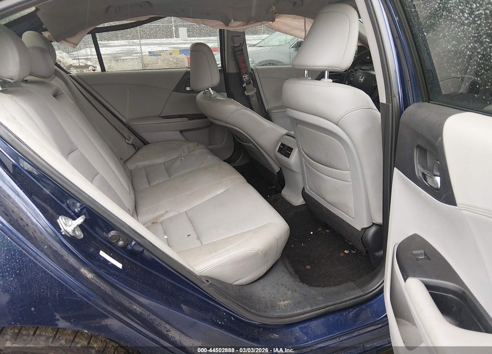 2013 HONDA ACCORD EX-L VIN: 1HGCR2F83DA093870
