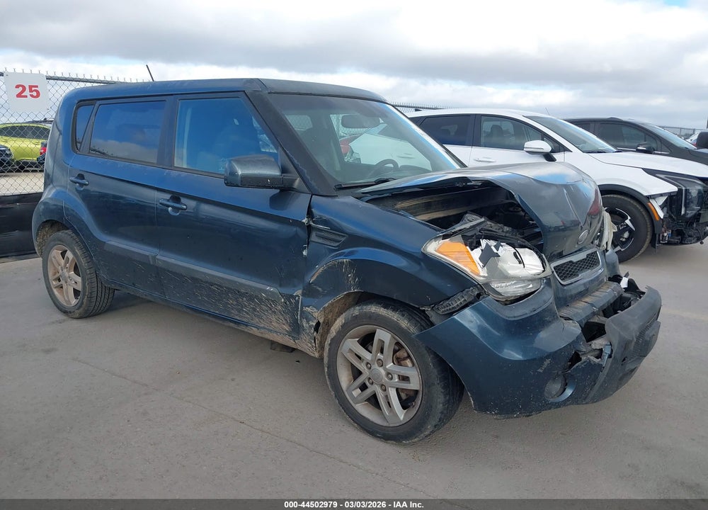 2011 KIA SOUL + VIN: KNDJT2A28B7339462