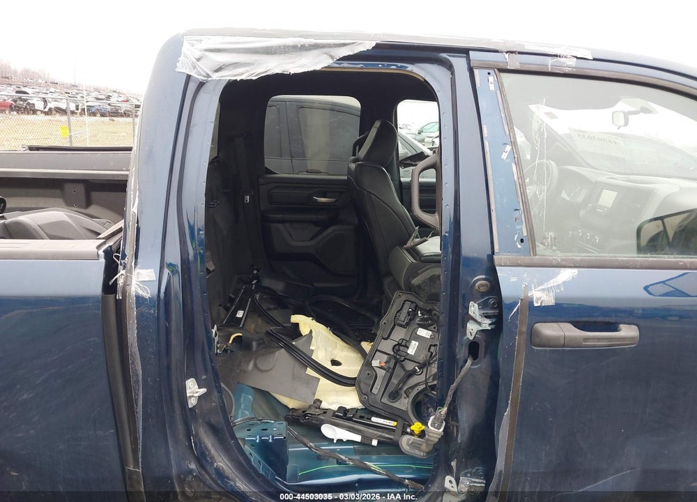 2022 RAM 1500 TRADESMAN  4X4 6'4 BOX VIN: 1C6SRFCT3NN357620