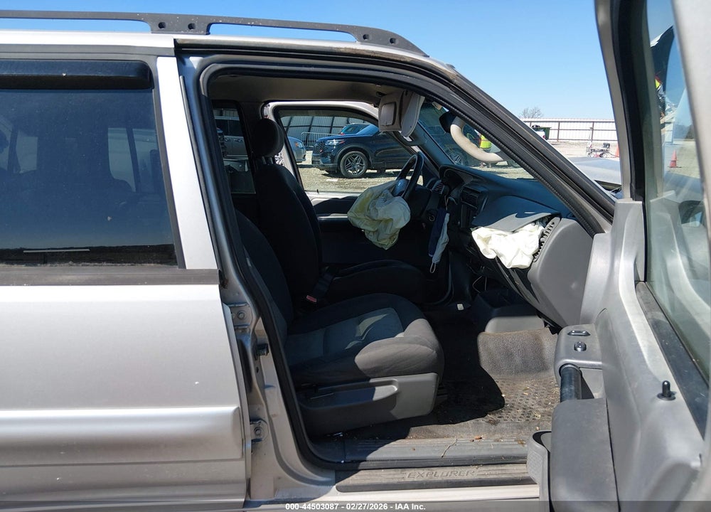 2004 FORD EXPLORER SPORT TRAC ADRENALIN/XLS/XLT VIN: 1FMZU67K64UC22638
