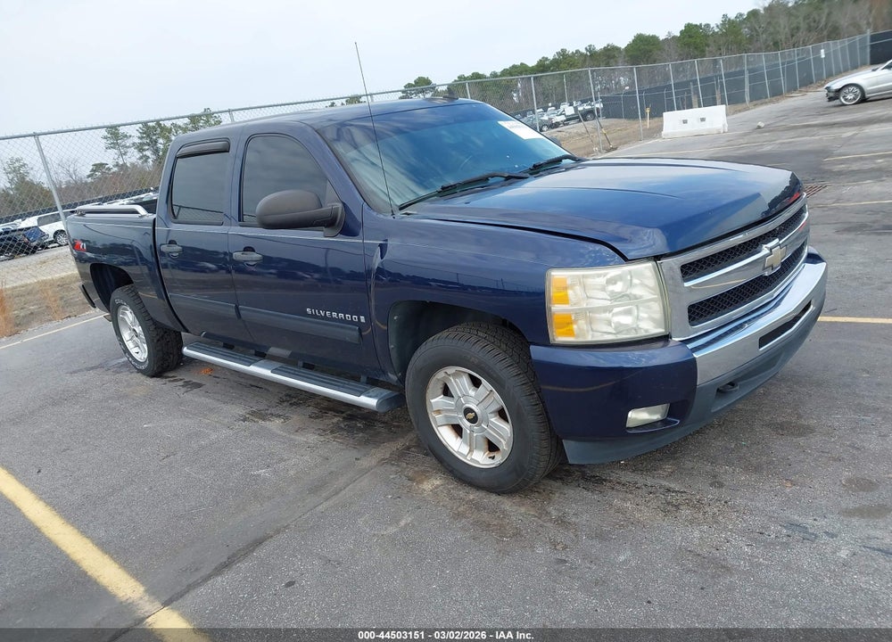 2009 CHEVROLET SILVERADO 1500 LT VIN: 3GCEC23J69G275748