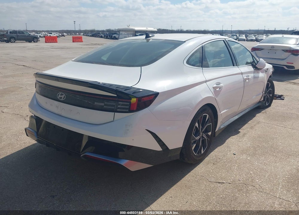 2025 HYUNDAI SONATA SEL VIN: KMHL64JA9SA499139