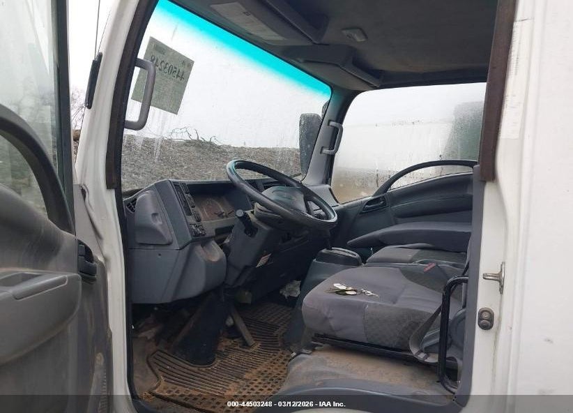 2015 ISUZU NPR DSL REG AT VIN: JALC4W16XF7005857