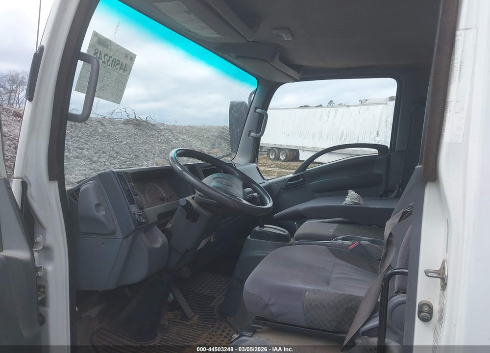 2015 ISUZU NPR DSL REG AT VIN: JALC4W16XF7005857