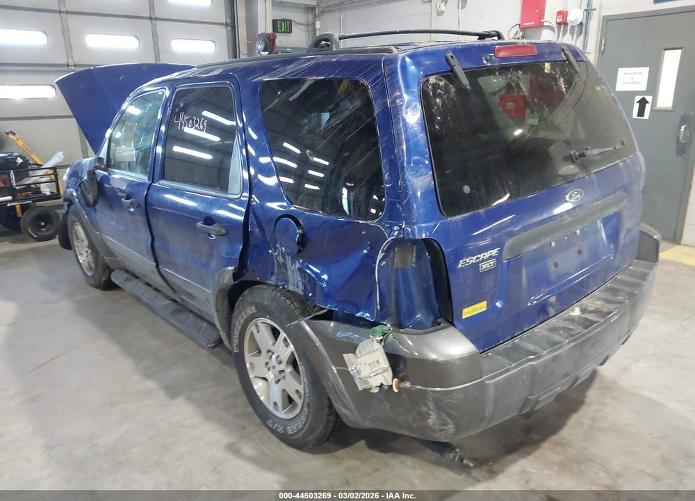 2005 FORD ESCAPE XLT VIN: 1FMYU03105KA08960