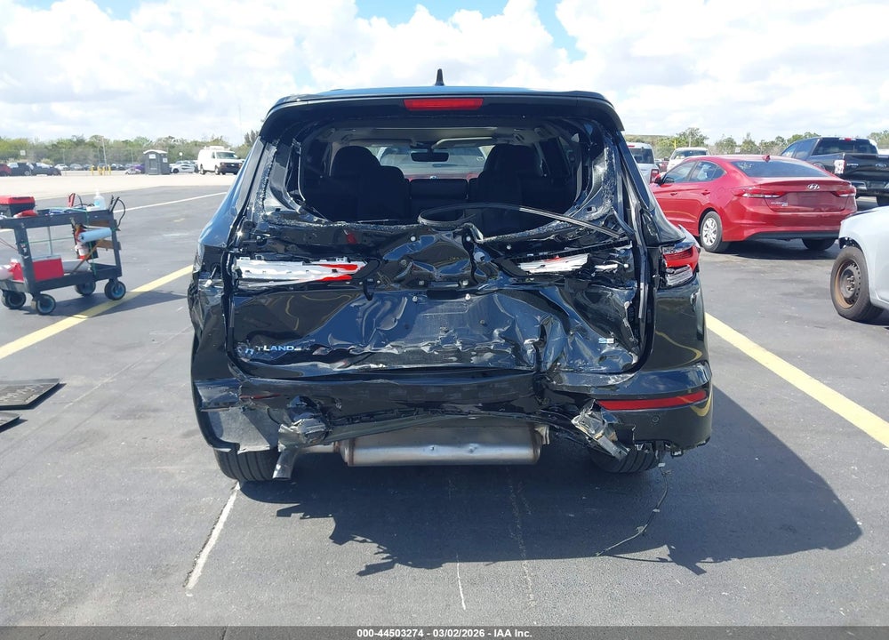 2025 MITSUBISHI OUTLANDER SE 2.5 2WD VIN: JA4J3VA82SZ015105