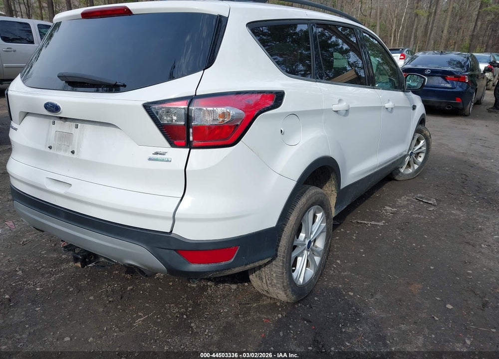 2018 FORD ESCAPE SE VIN: 1FMCU0G98JUC64949