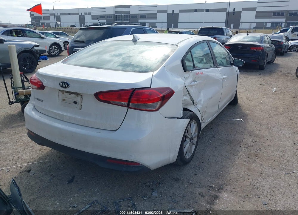 2017 KIA FORTE LX VIN: 3KPFL4A77HE019085