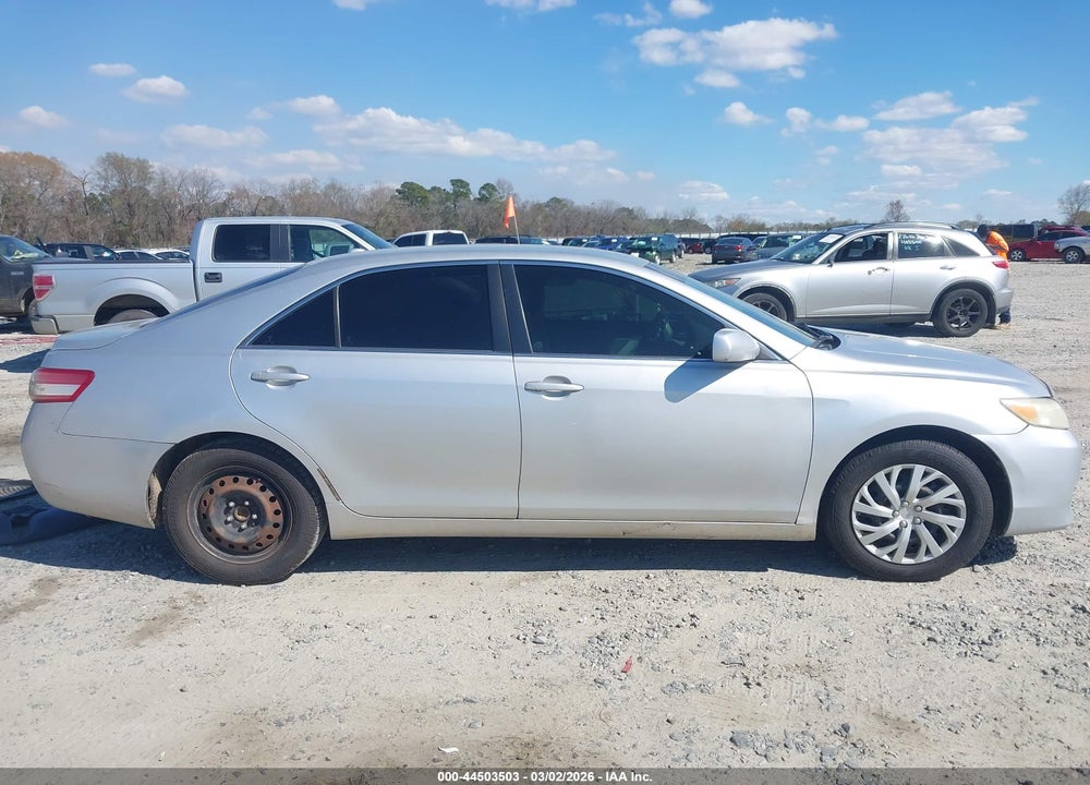 2011 TOYOTA CAMRY VIN: 4T1BF3EK5BU679743