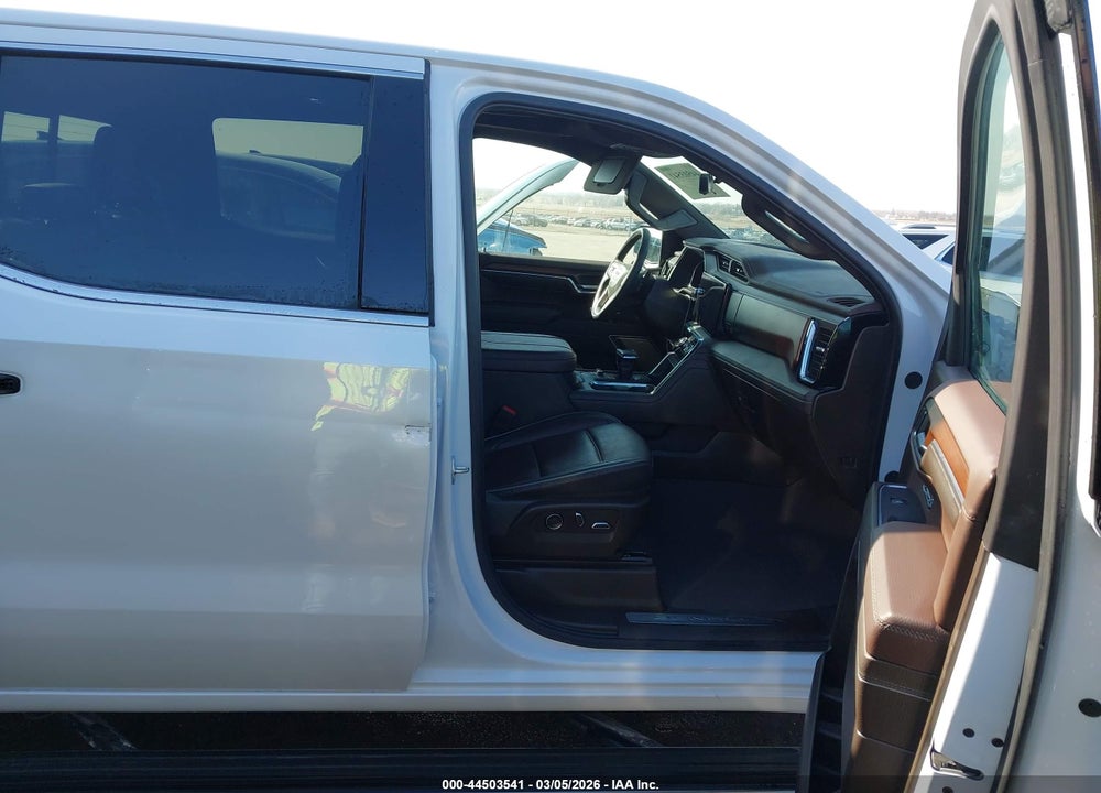 2024 GMC SIERRA 1500 4WD  SHORT BOX DENALI VIN: 3GTUUGEL5RG458076
