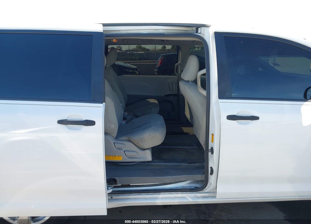 2013 TOYOTA SIENNA L V6 7 PASSENGER VIN: 5TDZK3DC4DS400962