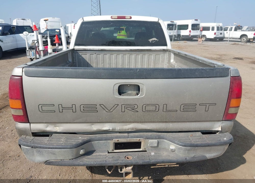 1999 GMC SIERRA 1500 SLE VIN: 2GTEC19T8X1566132