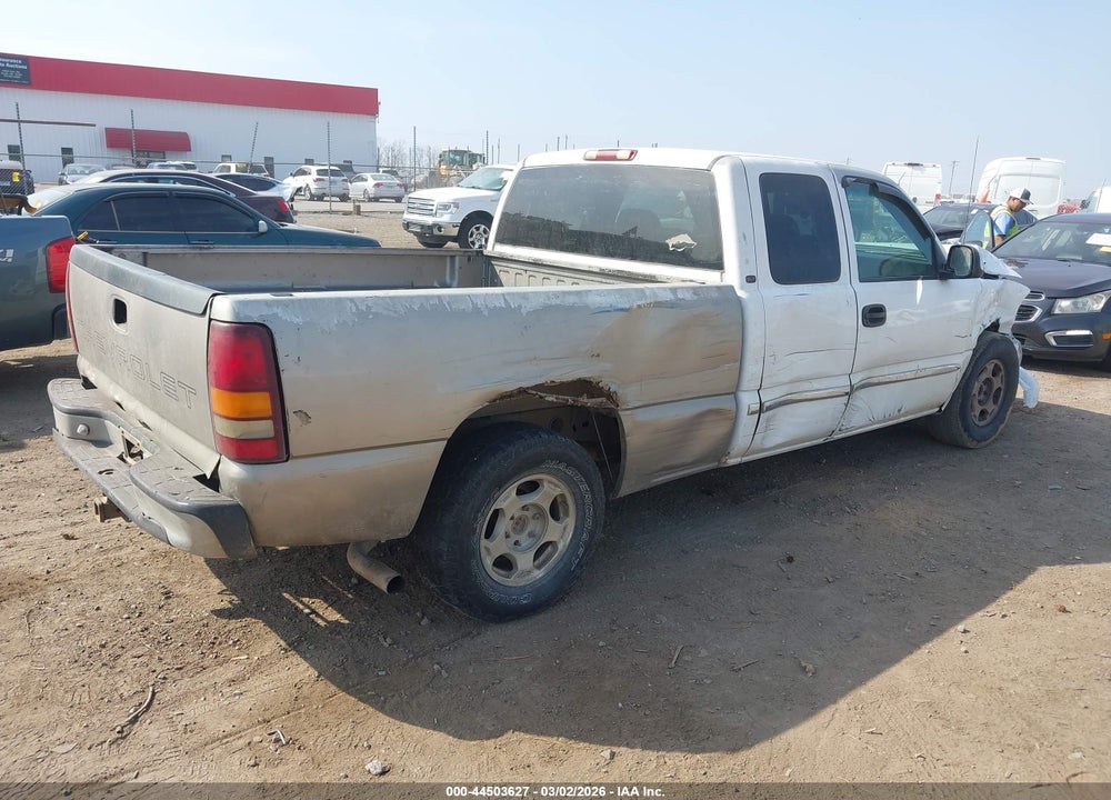 1999 GMC SIERRA 1500 SLE VIN: 2GTEC19T8X1566132